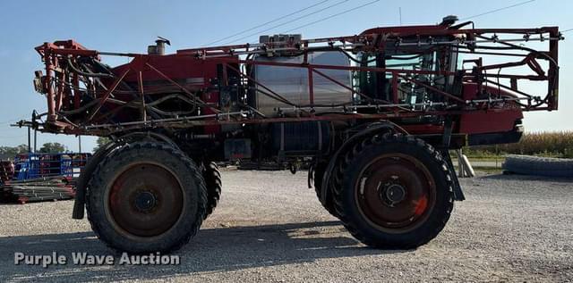 Image of Case IH Patriot 4420 equipment image 3