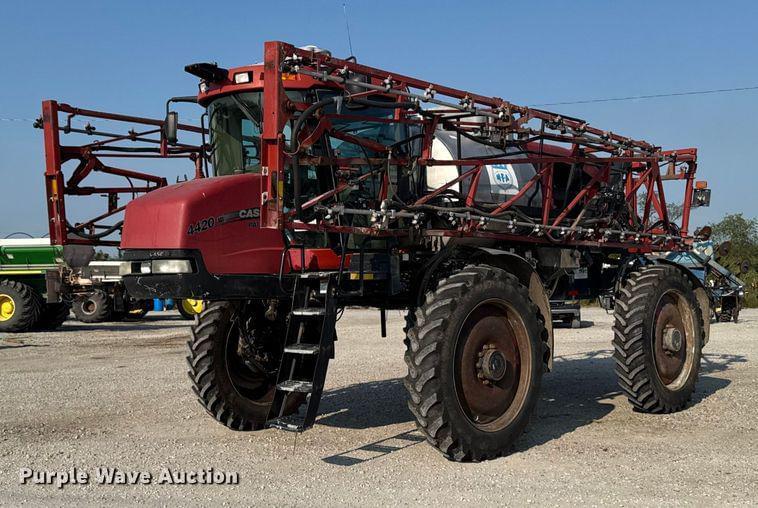 Image of Case IH Patriot 4420 Primary image
