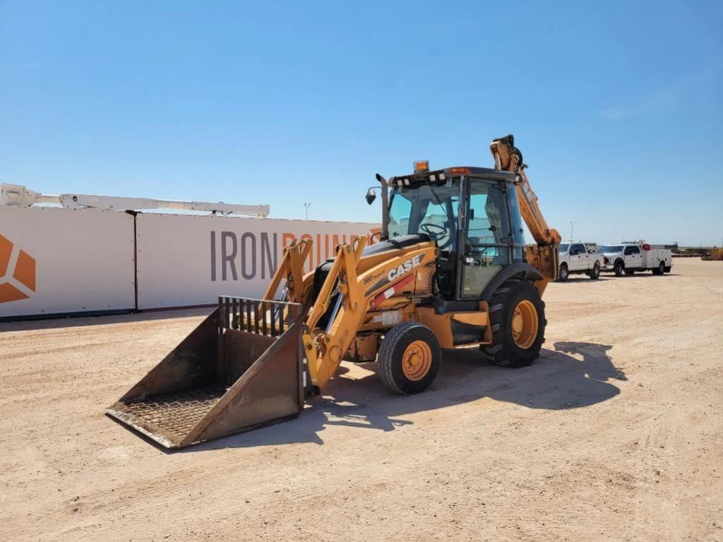 2011 Case 580 Super N Equipment Image0