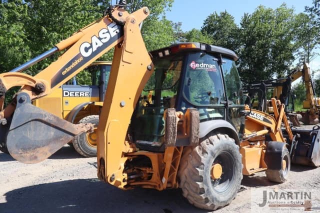 Image of Case 580 Super N equipment image 2