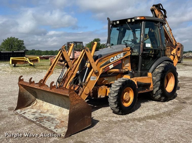 2011 Case 580 Super N Equipment Image0