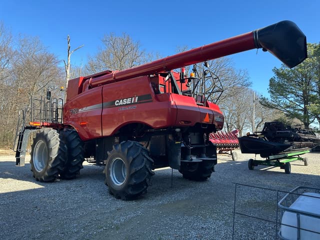 Image of Case IH 7120 equipment image 3