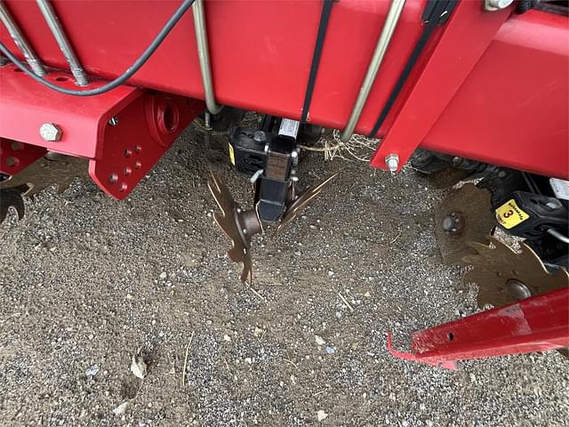 Image of Case IH 1230 equipment image 3