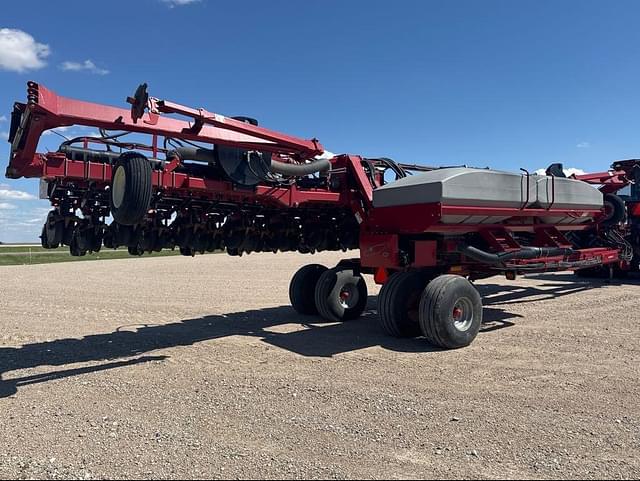 Image of Case IH 1240 equipment image 2