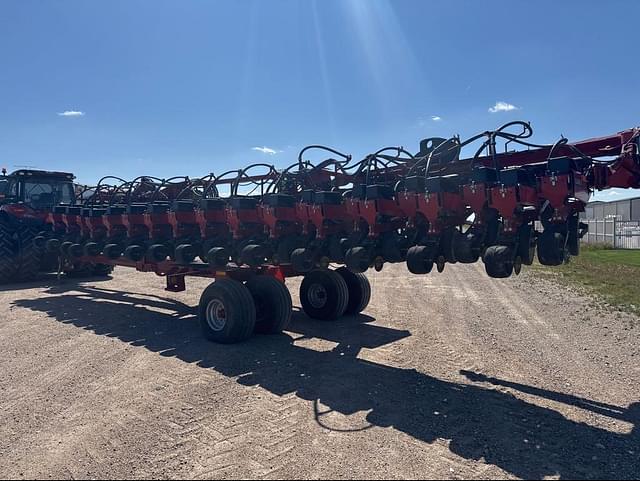 Image of Case IH 1240 equipment image 4