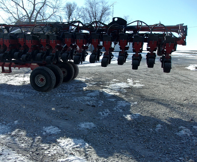 Image of Case IH 1240 equipment image 4