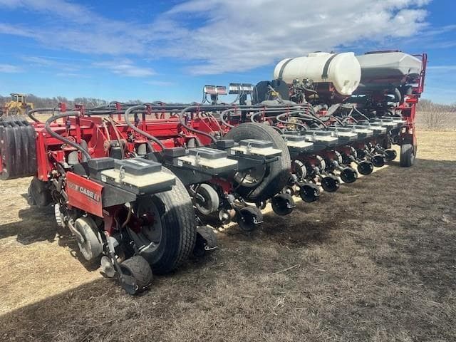 Image of Case IH 1250 equipment image 1