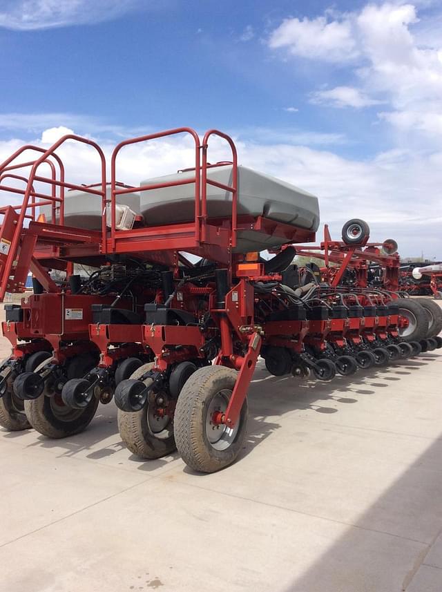 Image of Case IH 1250 equipment image 3