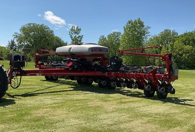 Image of Case IH 1250 equipment image 2