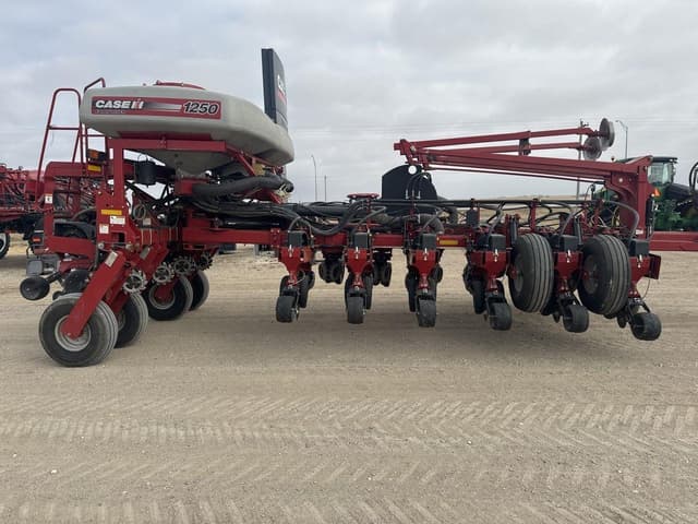 Image of Case IH 1250 equipment image 2