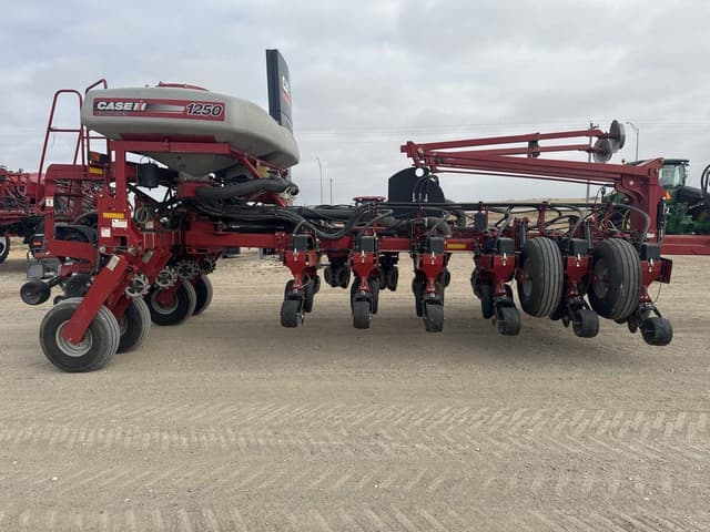 Image of Case IH 1250 equipment image 2