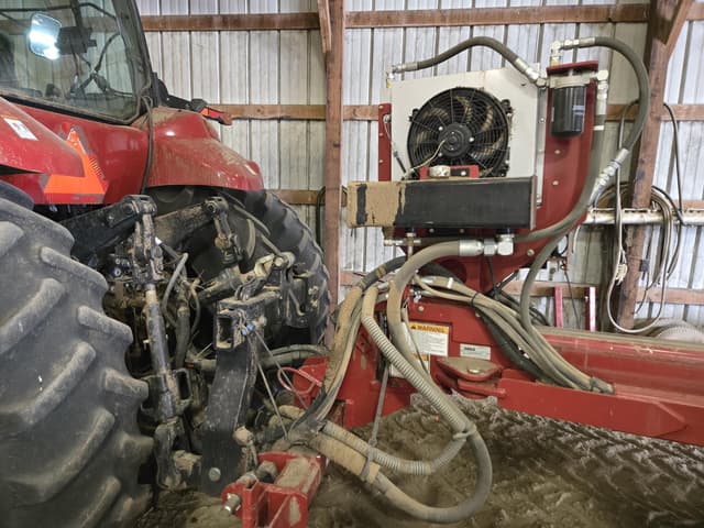 Image of Case IH 1250 equipment image 3