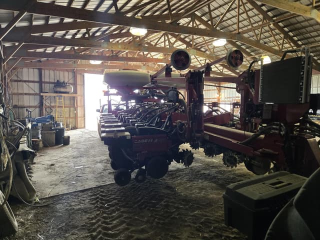 Image of Case IH 1250 equipment image 1