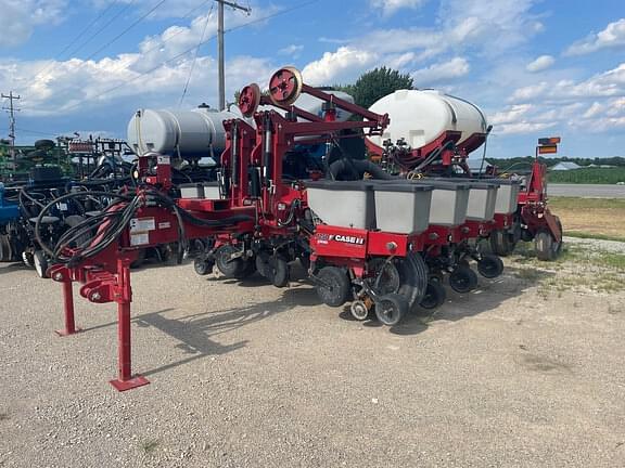 Image of Case IH 1250 equipment image 1