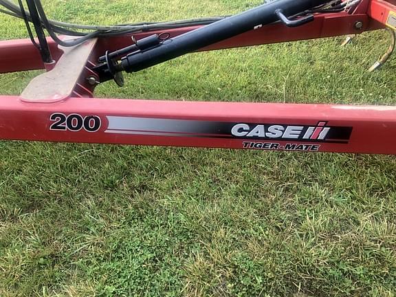 Image of Case IH 200 equipment image 4