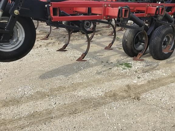 Image of Case IH Tigermate 200 equipment image 3