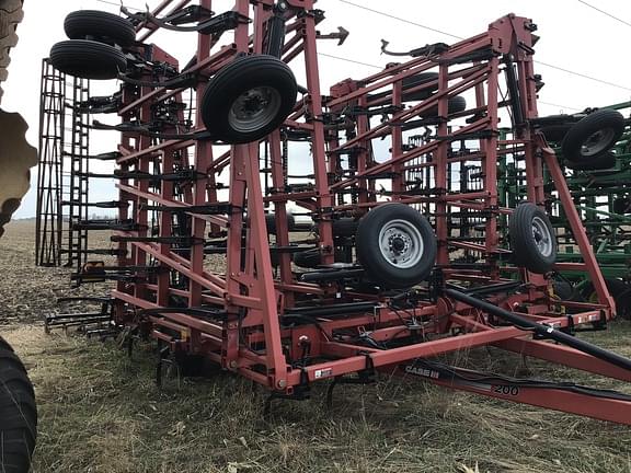 Image of Case IH Tigermate 200 equipment image 2