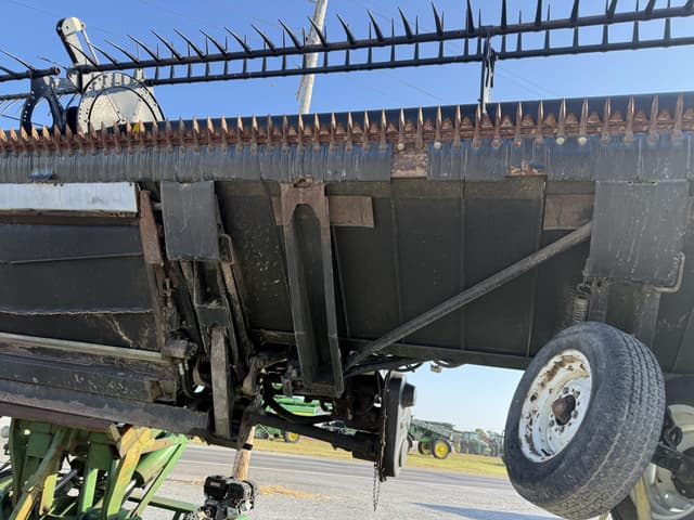 Image of Case IH 2162 equipment image 4