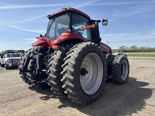 Image of Case IH Magnum 260 equipment image 3