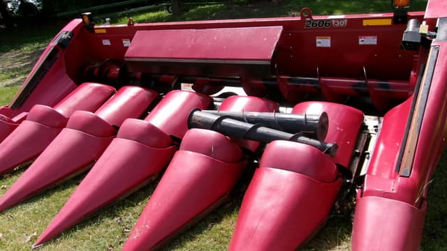 Image of Case IH 2606 equipment image 1