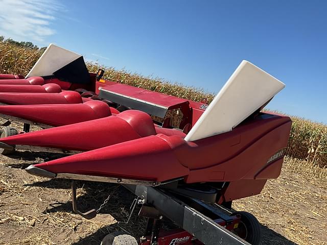 Image of Case IH 2606 equipment image 1