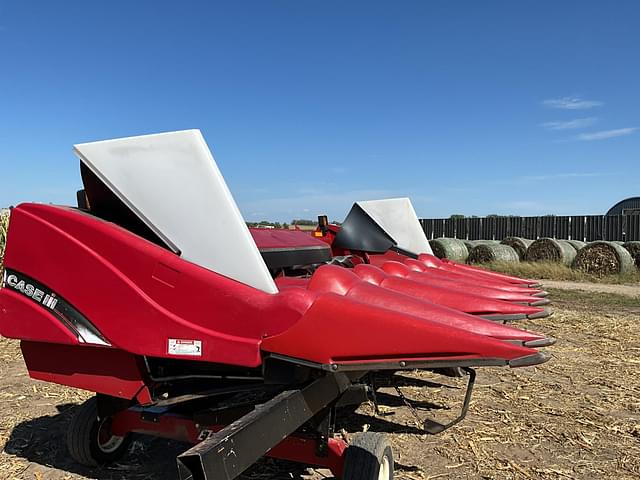 Image of Case IH 2606 equipment image 2