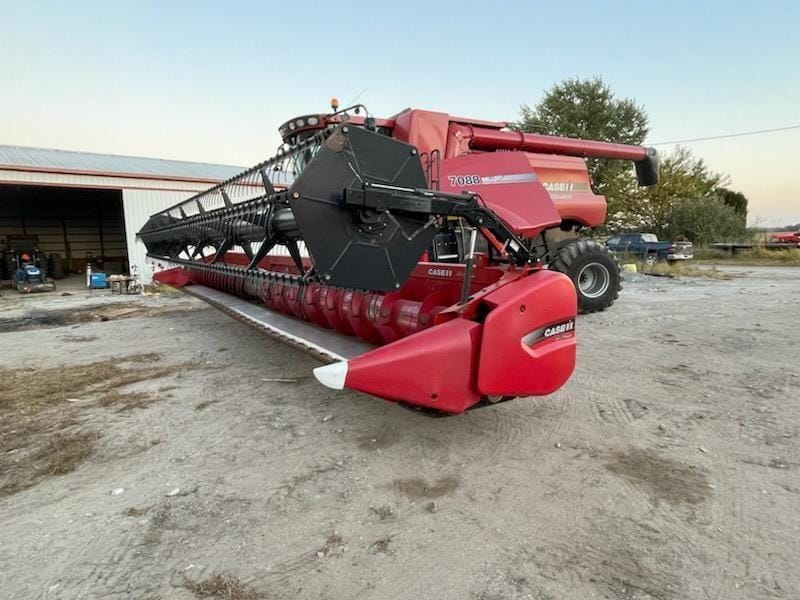 2011 Case IH 3020 Equipment Image0