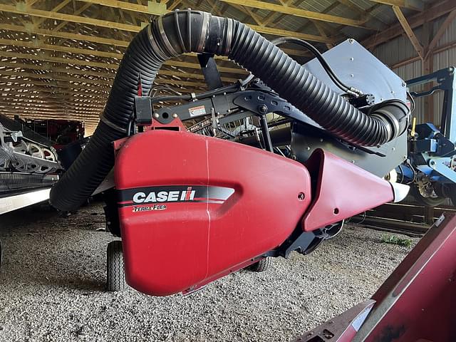 Image of Case IH 3020 equipment image 2