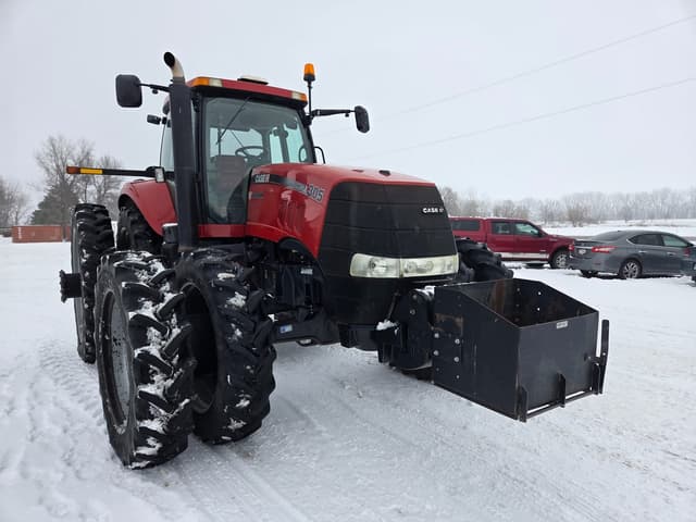 Image of Case IH Magnum 305 equipment image 4