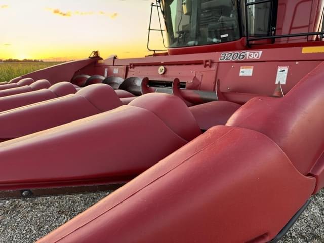 Image of Case IH 3206 equipment image 2