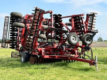 Main image Case IH 330