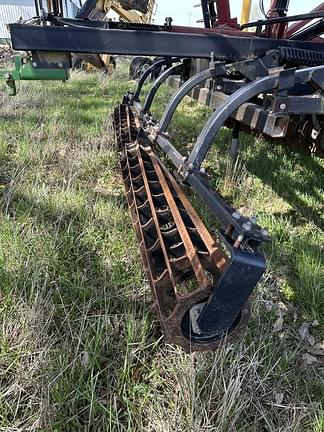Image of Case IH 330 equipment image 3