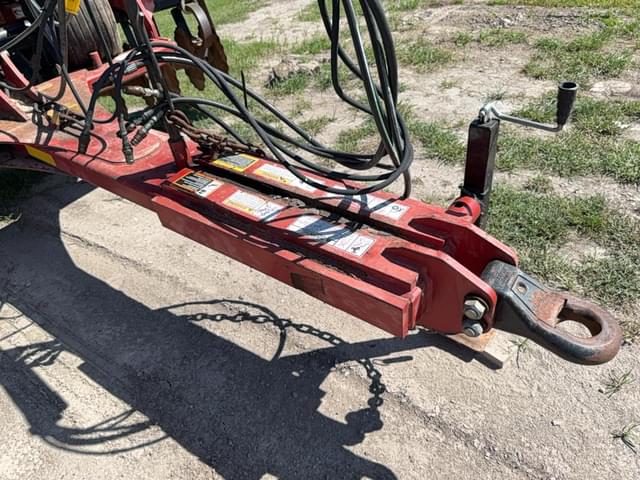 Image of Case IH 330 Turbo Till equipment image 4
