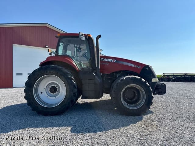 Image of Case IH Magnum 340 equipment image 3