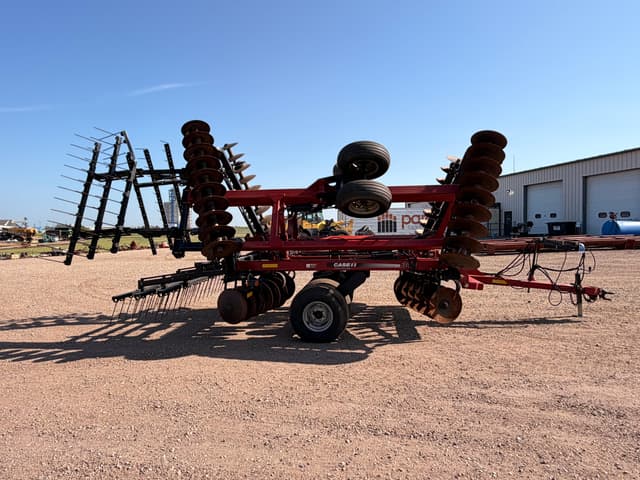 Image of Case IH 340 equipment image 3