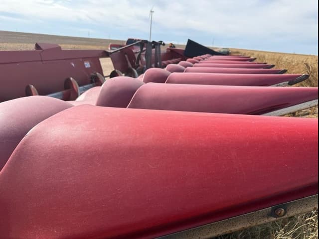 Image of Case IH 3412 equipment image 3