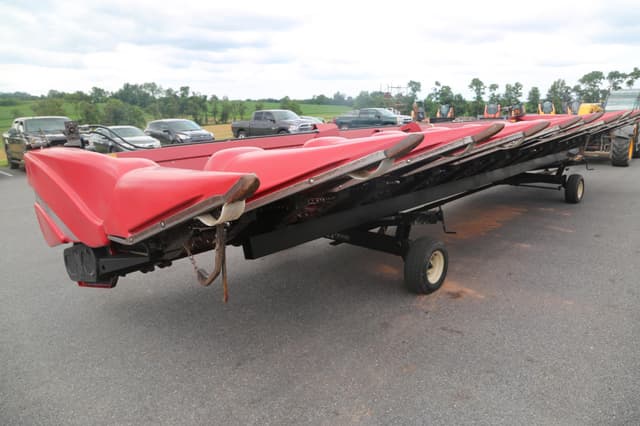 Image of Case IH 3412 equipment image 3