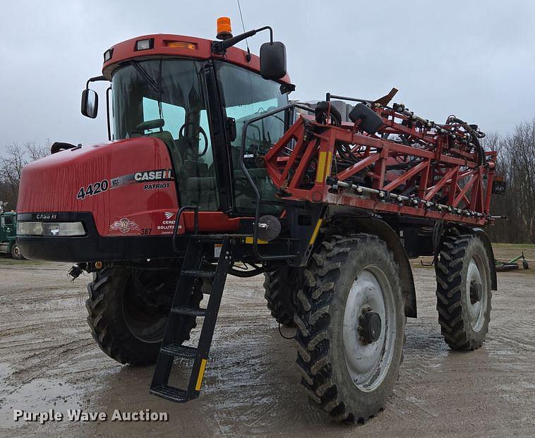 Image of Case IH Patriot 4420 Primary image