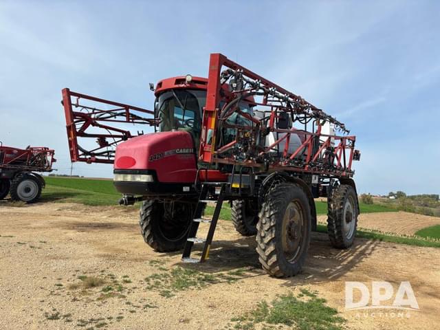 Image of Case IH Patriot 4420 equipment image 1