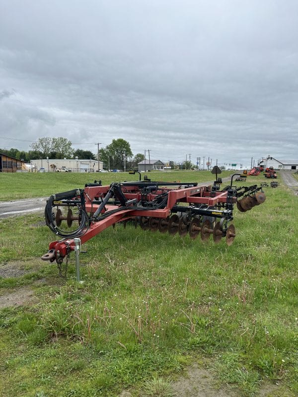 2011 Case IH 690 Equipment Image0