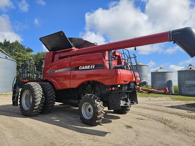 Image of Case IH 7088 equipment image 2