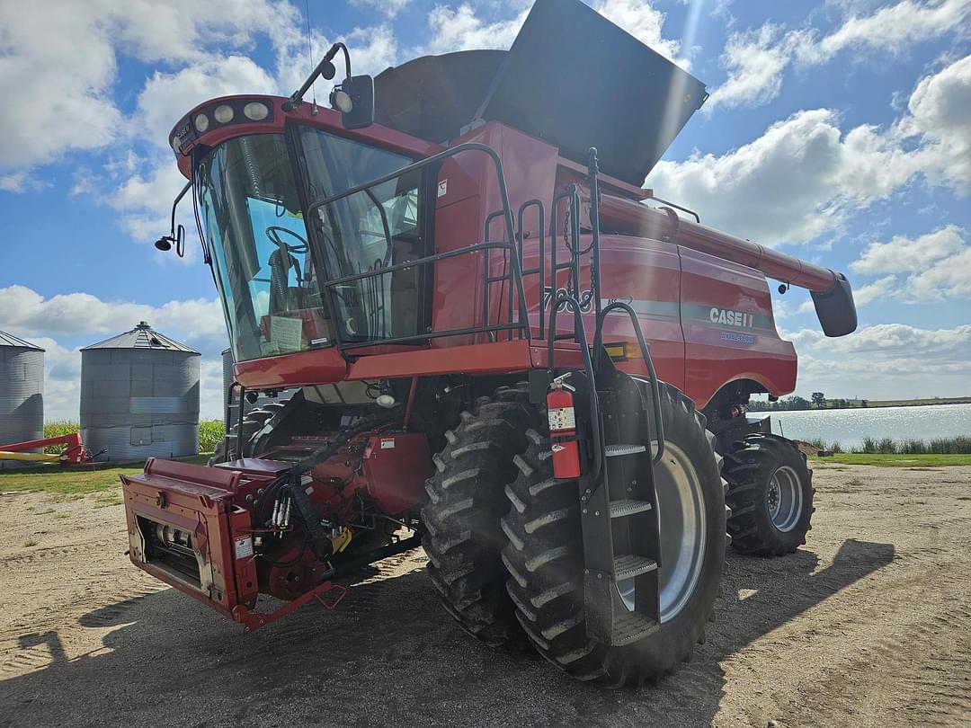 Image of Case IH 7088 Primary image