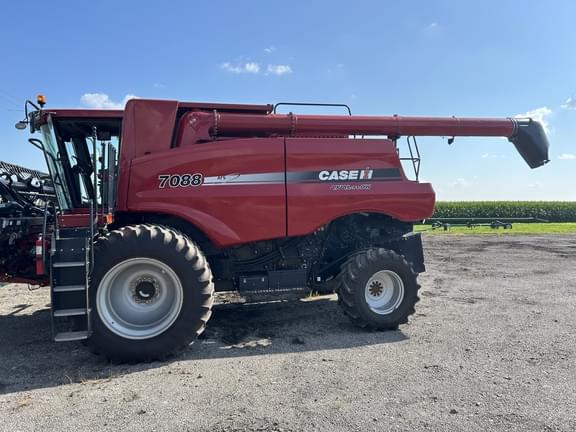 Image of Case IH 7088 Primary image