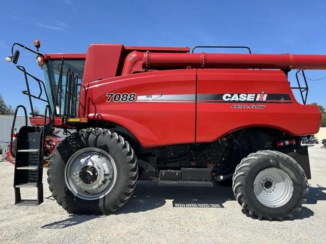 Image of Case IH 7088 equipment image 2