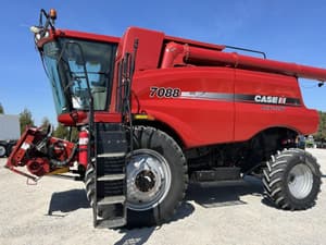 2011 Case IH 7088 Image