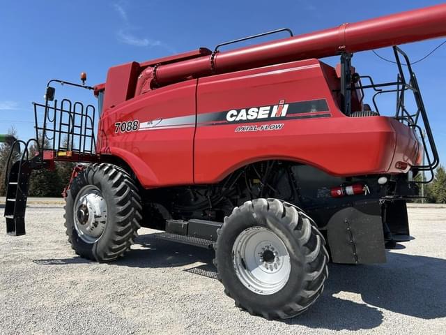 Image of Case IH 7088 equipment image 4