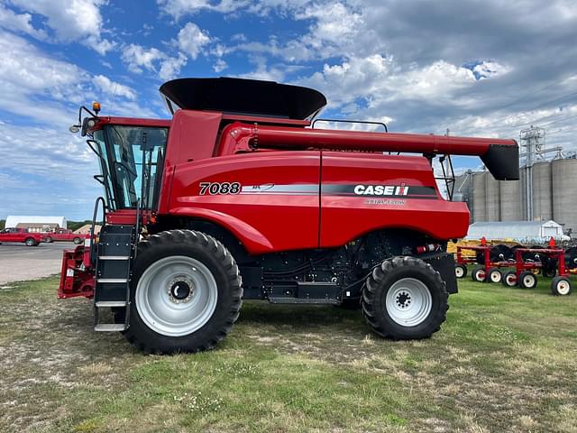 Image of Case IH 7088 equipment image 1