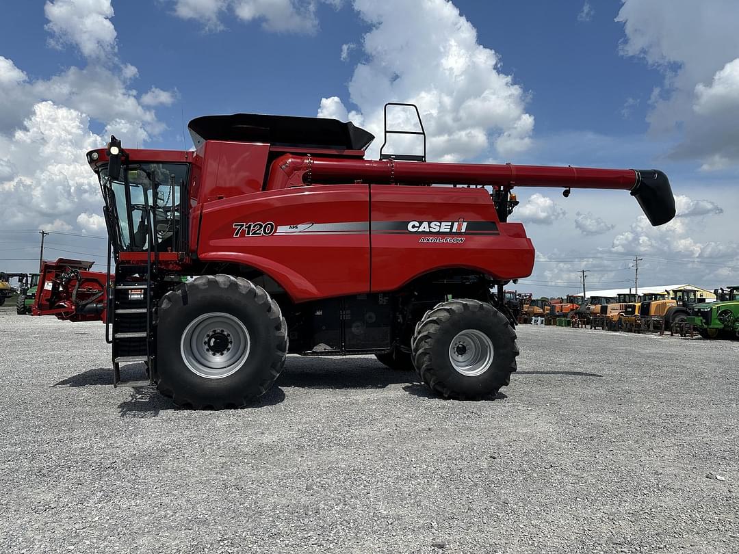 Image of Case IH 7120 Primary image