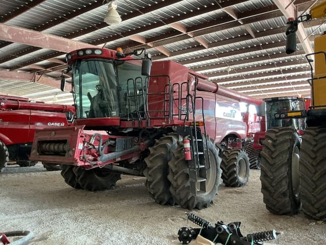 Image of Case IH 7120 equipment image 4