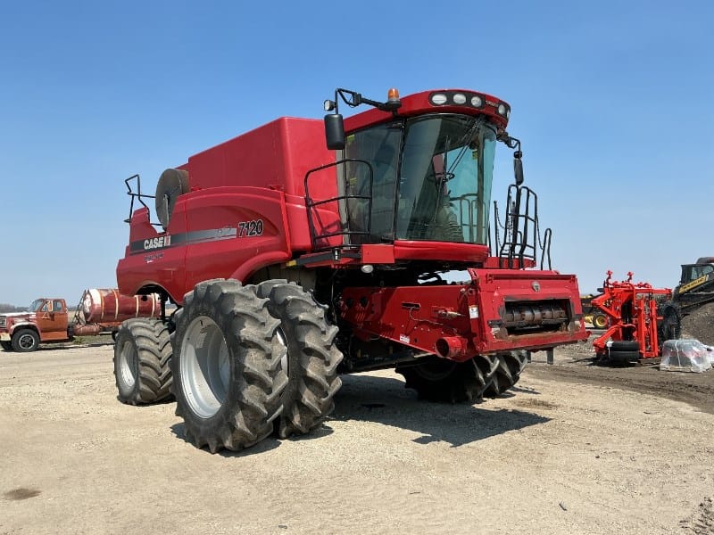 2011 Case IH 7120 Equipment Image0